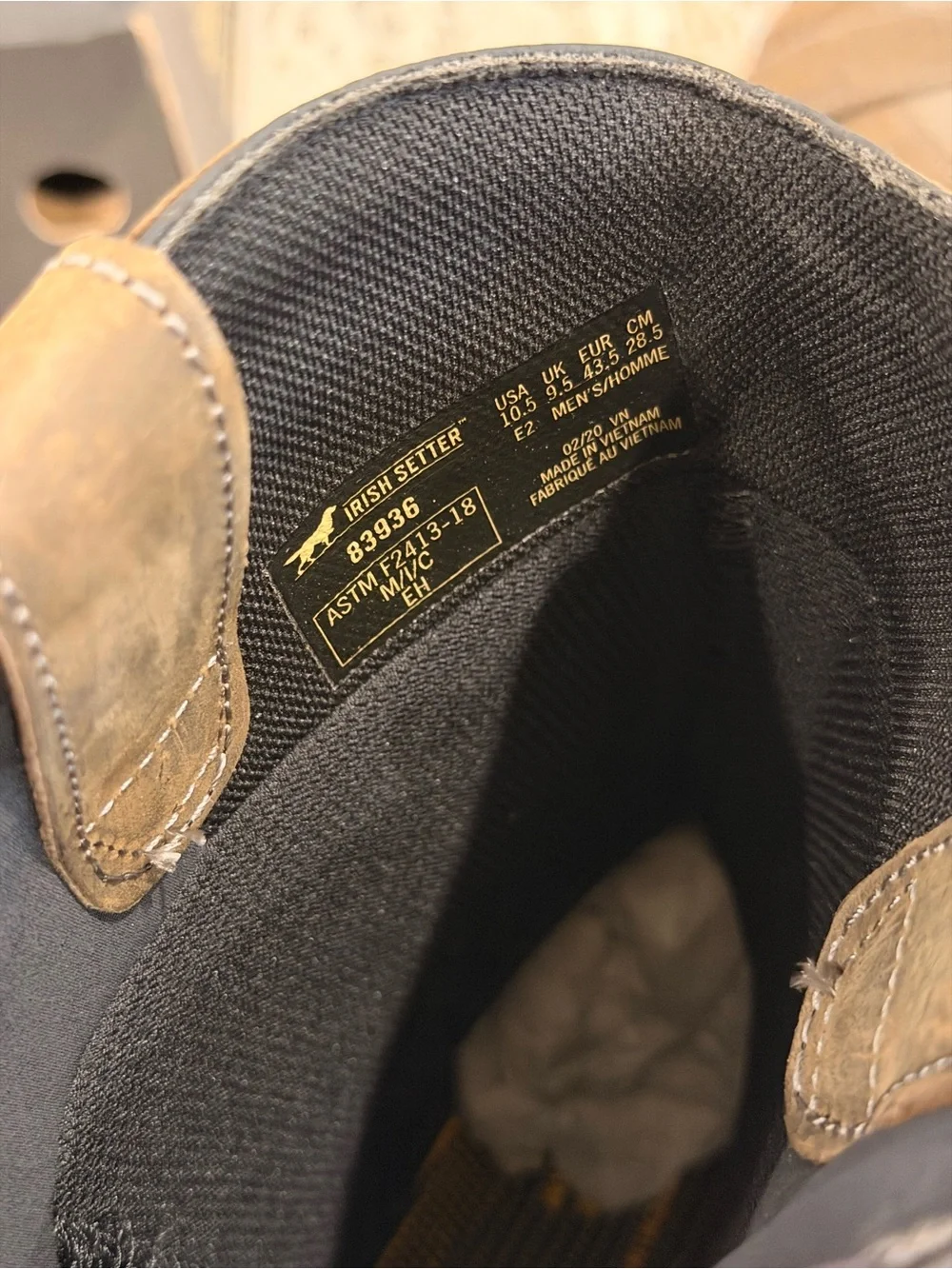 Irish Setter Crosby 83936 Men's 10.5 E2 Work Boots EH SD Safety Standards